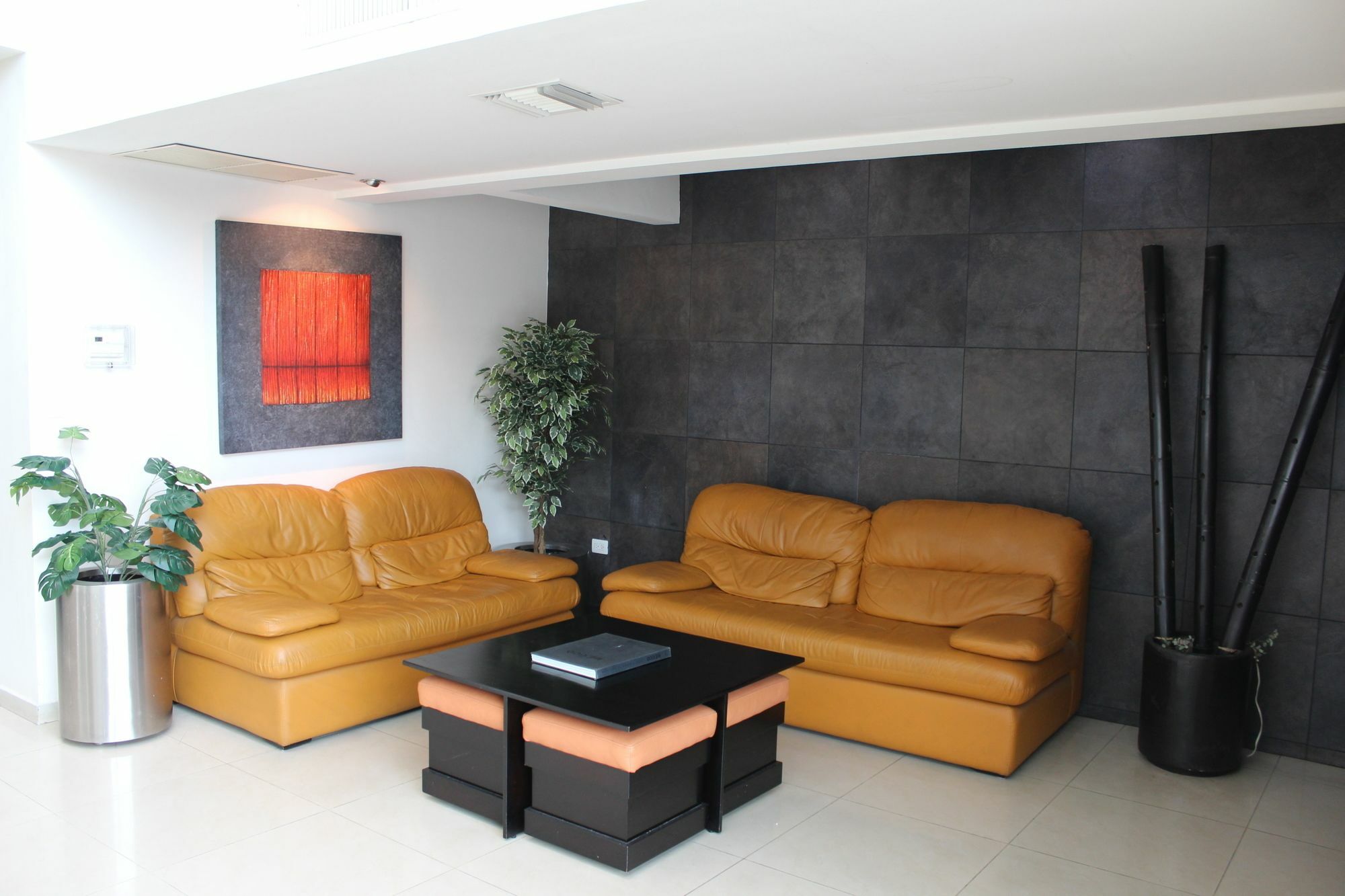 Homesuites Zaragoza Кульякан Экстерьер фото