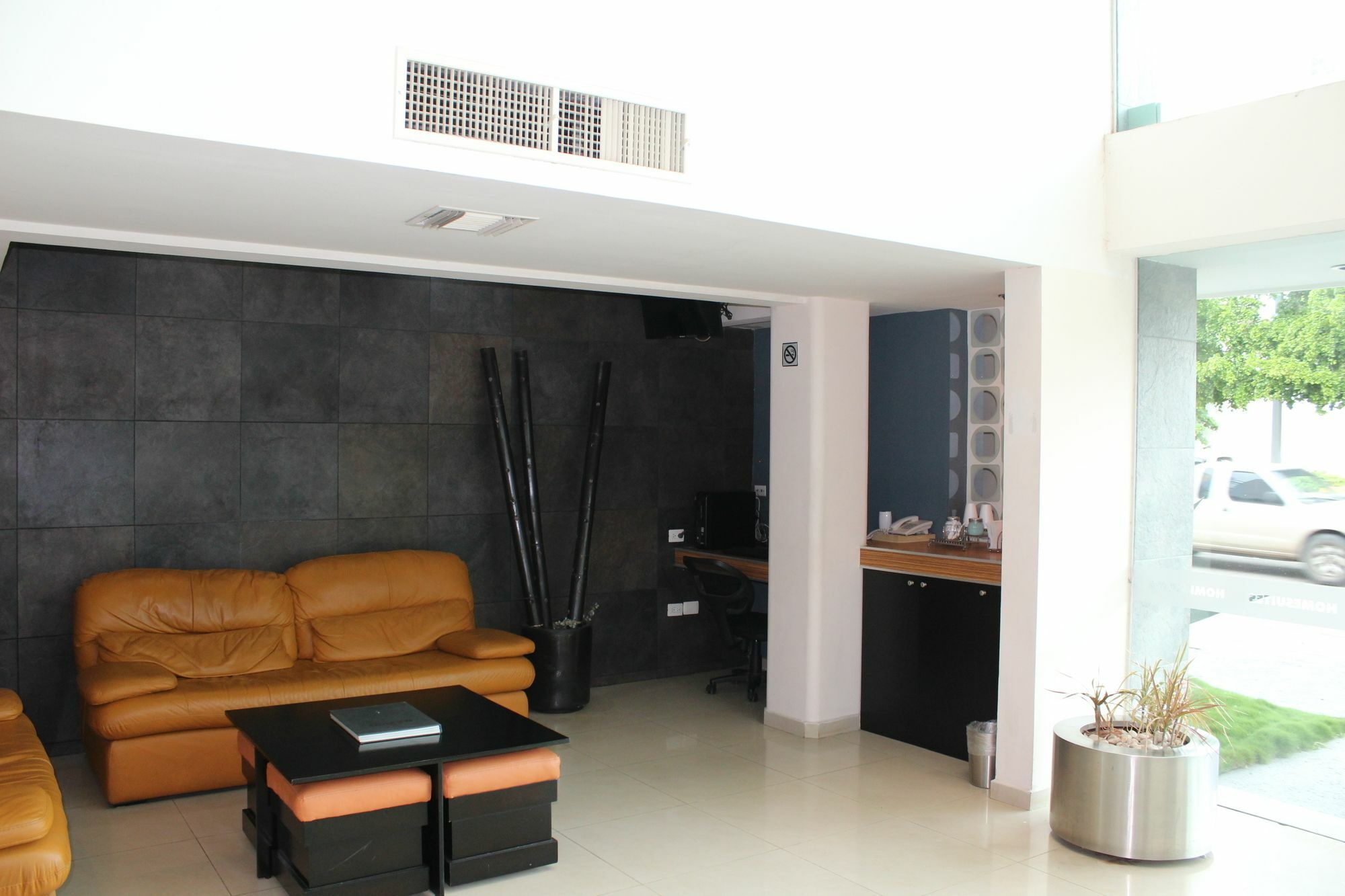 Homesuites Zaragoza Кульякан Экстерьер фото